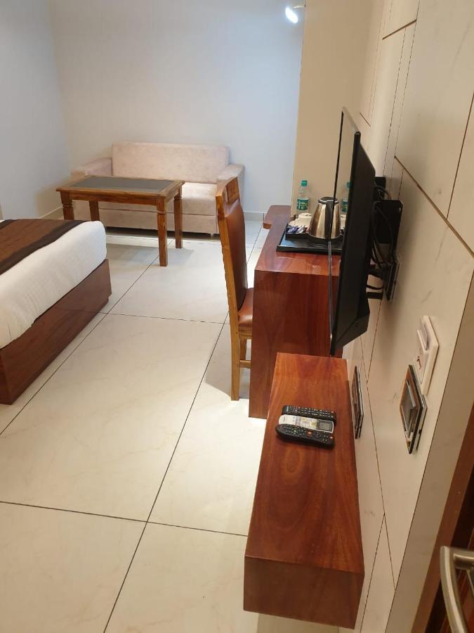 Hotel Suncity Palace Katihār Kültér fotó
