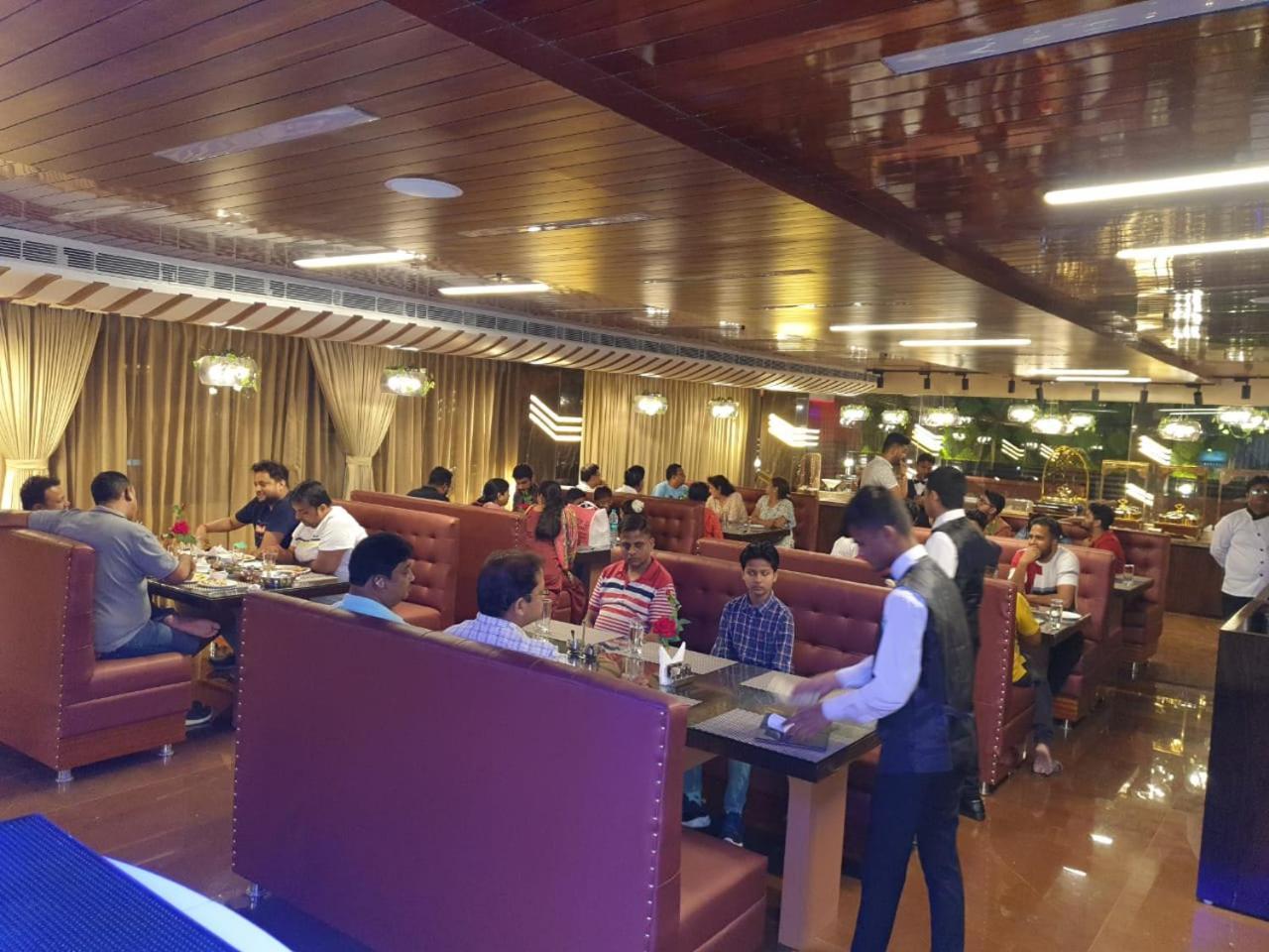 Hotel Suncity Palace Katihār Kültér fotó