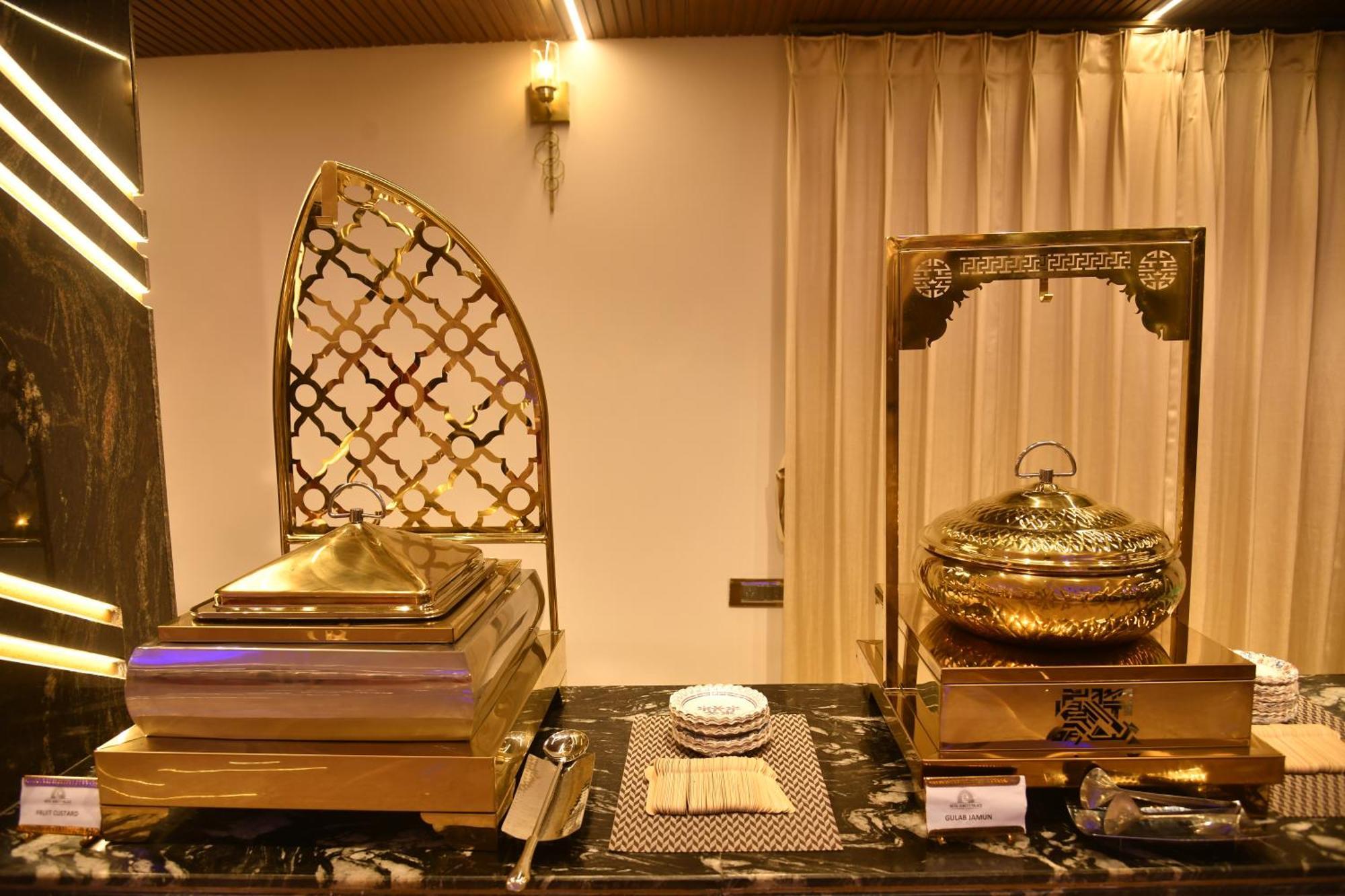 Hotel Suncity Palace Katihār Kültér fotó